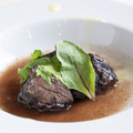 料理メニュー写真&nbsp;エゾシカすね肉の赤ワイン煮込み