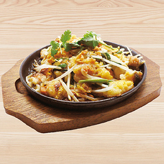 海鮮お好み焼き　タレートッド　Thai fried-seafood pancakes