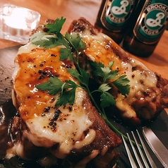 チーズ&BBQのスペアリブ(2本)