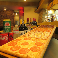 新鮮さが際立つ焼きたての美味しいピザをお届け♪