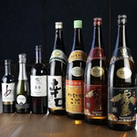 ふぐ料理にあうお酒各種取り揃えております。飲み放題もございますので是非おいしいお料理と一緒に！