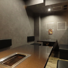 ８名様がけのテーブルのお席です。