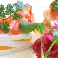 経験豊富なシェフが創り出す本格的な一皿をどうぞ。