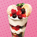 料理メニュー写真&nbsp;ミックスベリーパフェ