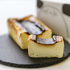 黒のチーズケーキ
