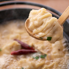 特製黒マー油の焼炊き餃子（1人前）
