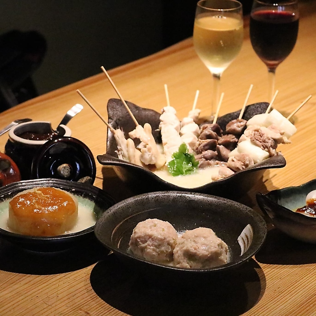 出汁がしっかり染み込んだおでんや旬を感じる創作料理の数々をご用意しました！ぜひご賞味ください。