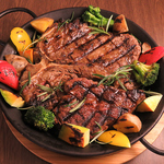 芳醇で柔らかなサーロインとヒレを同時に楽しめる「Tボーンステーキ」は当店イチオシの看板メニュー