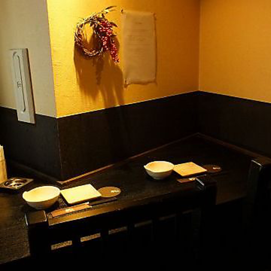 デートにも人気の2名個室は早い者勝ち♪♪落ち着いた和空間で二人の距離もぐっと縮まる☆