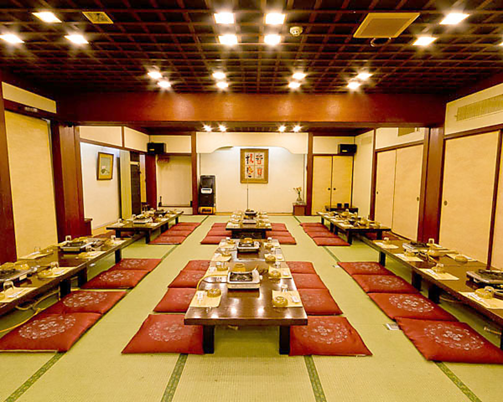 当店自慢の大広間・２部屋。最大70名以上OK！！大規模宴会に！