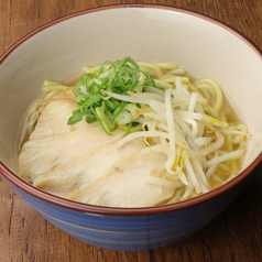 水炊きスープの本格ラーメン