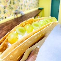 ☆期間限定☆ぶどうクレープ
