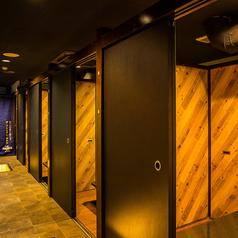 花畑町駅から徒歩5分!熊本下通で飲み会ならサカバカンビで決まり!