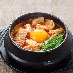 ホルモンスンドゥブ