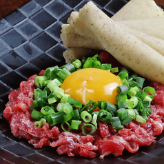 馬肉の桜ユッケ