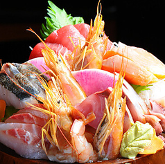 豊洲市場直送の鮮魚！日替わりメニューも要チェック