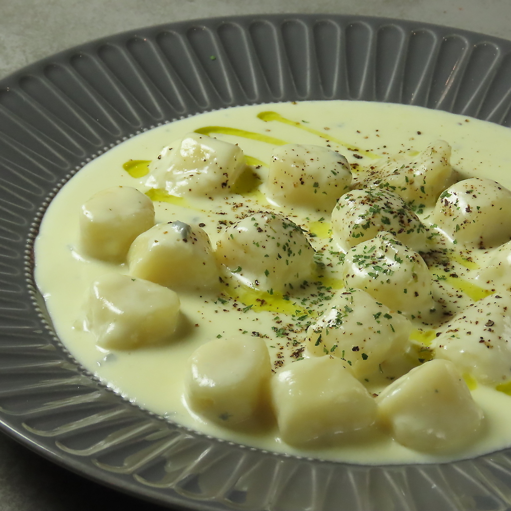 女性にも人気のゴルゴンゾーラチーズのニョッキ