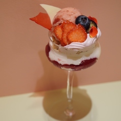 ミニいちごパフェ