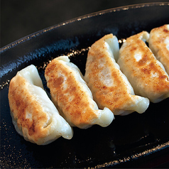 うるまアグーの鉄板焼きぎょうざ