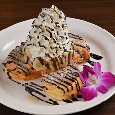 王道の美味しさ！チョコバナナパンケーキの写真