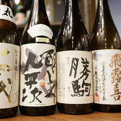 日本酒の種類が豊富！ 漬け込み生果実サワー！