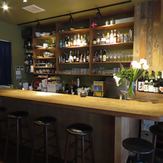 カウンター席は6席ご用意しております。