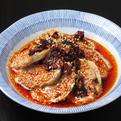 ラー油などの調味料から自家製にこだわり