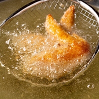 ビールに合う！秘伝手羽先の唐揚げがおすすめ！