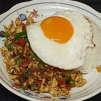 ランチもやってます!!800円から
