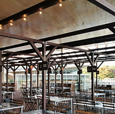 THE BBQ GARDEN in てんしば l na イーナの雰囲気3