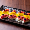 料理メニュー写真&nbsp;肉寿司盛り合わせ