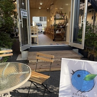 最大8名様までOK★テラス席でゆったりカフェタイム♪