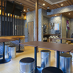 銭湯の脱衣所をイメージした店内でゆったり銭湯気分♪