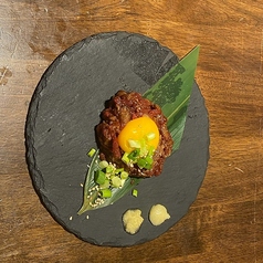 牛叩きユッケ