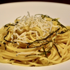 刻み生姜とちりめんの梅和風