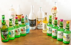 話題の韓国ドリンク勢揃い！女子会やサク飲みに