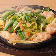 野毛発祥 もつ焼き居酒屋 八郎酒場 町田駅前店の写真2