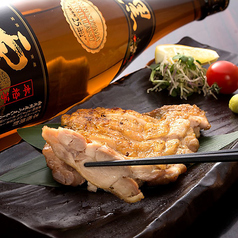 鶏皮炭火鉄板焼き
