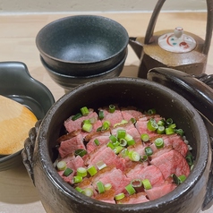 鴨と牛蒡の土鍋ご飯〔一合〕の写真