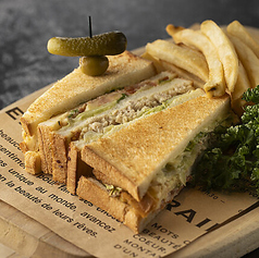 アメリカンクラブハウスサンドイッチ