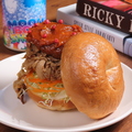 料理メニュー写真&nbsp;プルドポークバーガー 