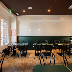 フロアテーブル席