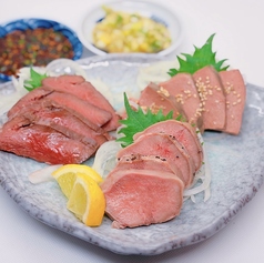 低温調理の肉刺し3種盛