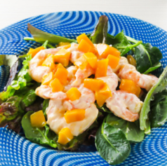 海老マヨのサラダ仕立て～マンゴーソース～