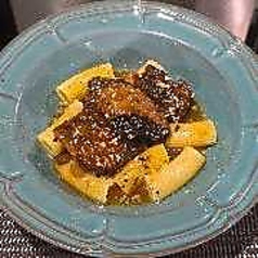 とろける赤ワイン煮 オレンジビネガーと蜂蜜ソース
