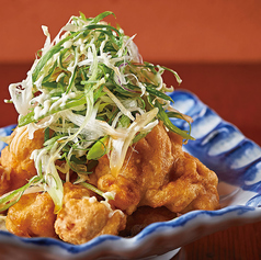 鶏の唐揚げガーリック 葱まみれ