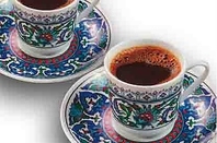 トルコの伝統、心温まるコーヒー体験をどうぞ。
