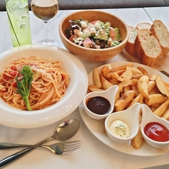 【Lunch】飲み放題付き3300円！ランチ限定コース