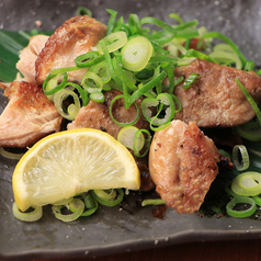 藁香る阿波尾鶏もも藁焼き~おろしポン酢~