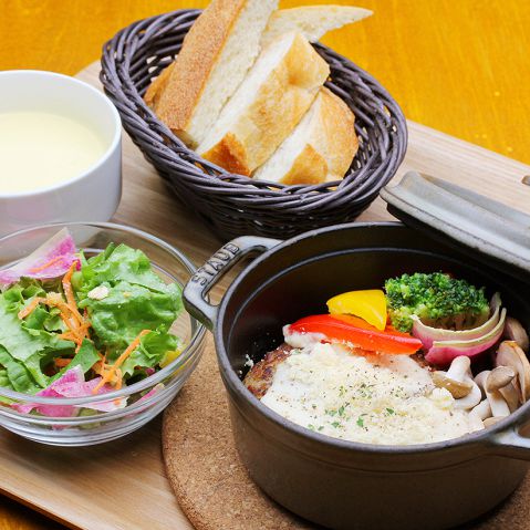 Cafe Eat Omp カフェ スイーツ のランチ ホットペッパーグルメ